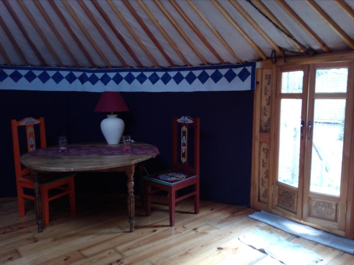 Le Pre Karvain Bed and Breakfast Couddes Eksteriør billede