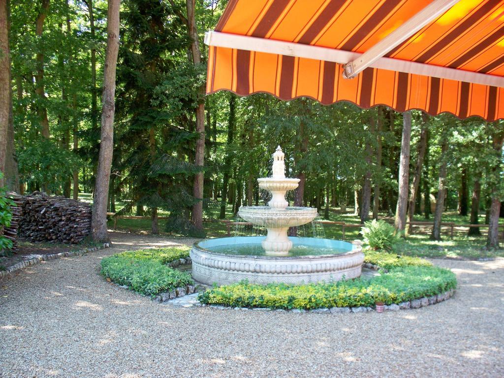 Le Pre Karvain Bed and Breakfast Couddes Eksteriør billede